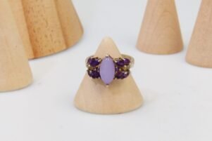 Vintage Silver Ring Lavender Amethyst Cabachon 1