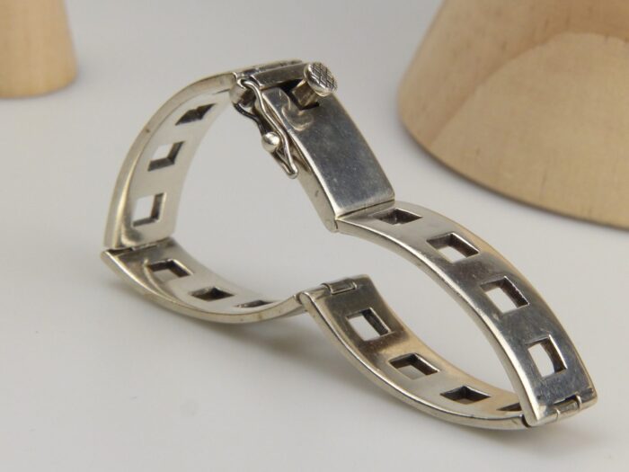 Hallmarked Silver Geometric Bangle