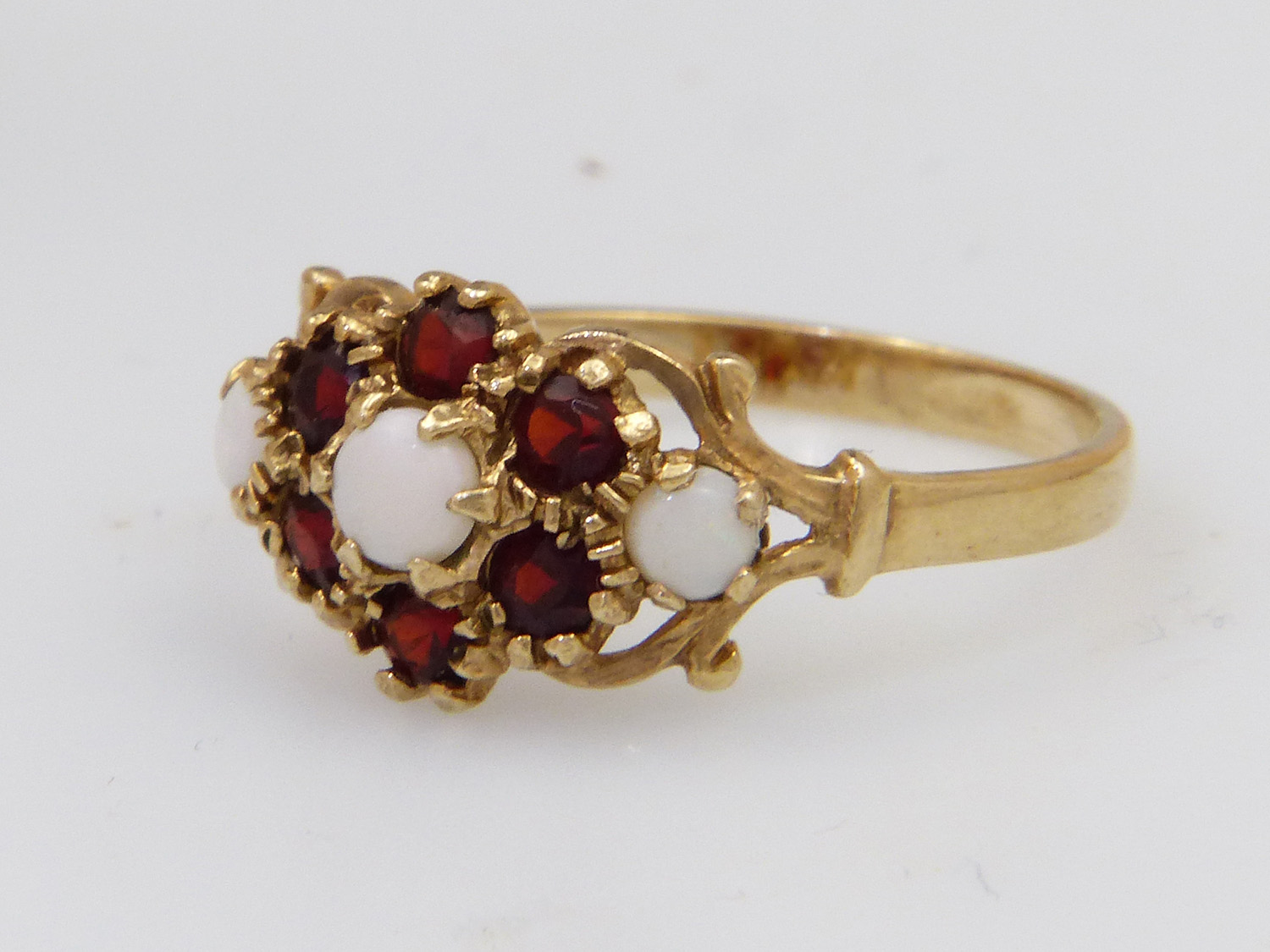 Victorian garnet opal gold ring hallmarked 5