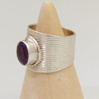 Vintage modernist wide Amethyst Silver Ring 3