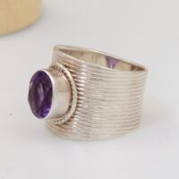 Vintage modernist wide Amethyst Silver Ring 8