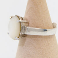 Vintage modernist moonstone silver ring 3