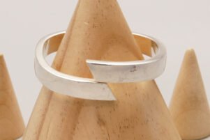 Modernist Chunky Silver Square Hinged Bangle 1953 1