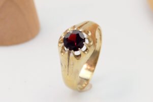 Modernist Red Pyrope Garnet Ring Gold Plated on Silver 9
