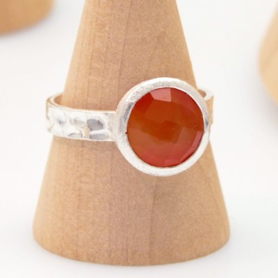 Vintage Orange Fire Opal Ring in Sterling Silver – Bezel Set Hammered Finish
