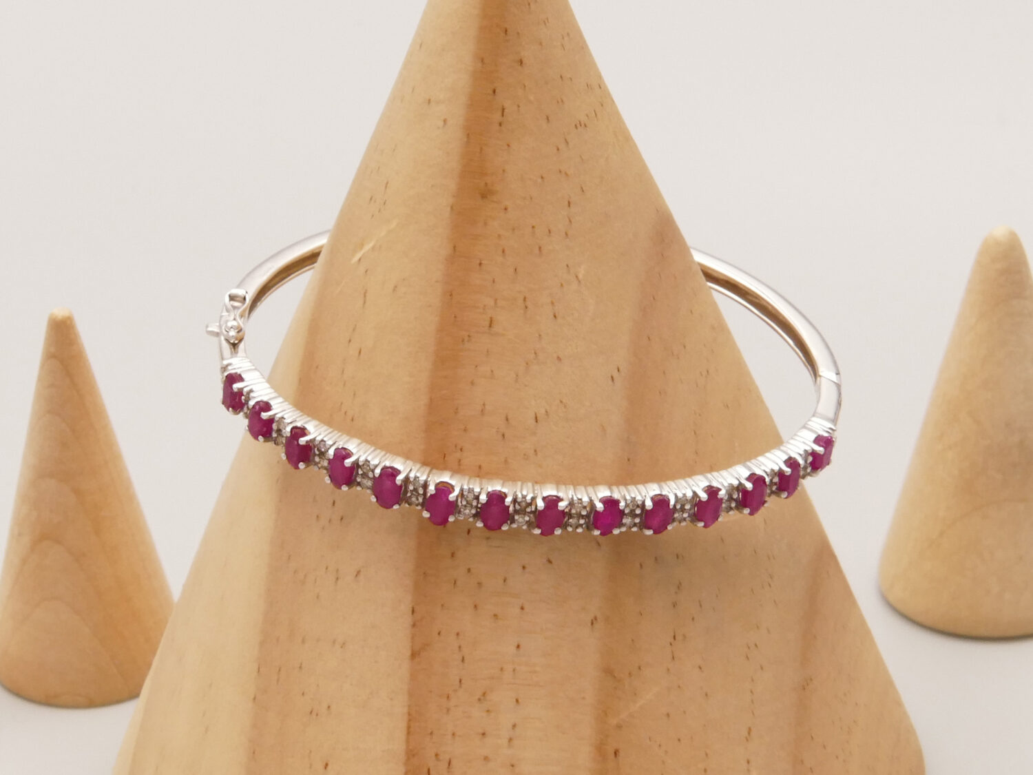 Vintage Silver Bangle with Ruby Diamond 1