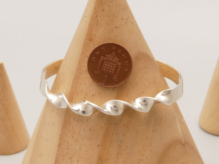 Vintage Silver Twisted Cuff Bangle Adjustable 2