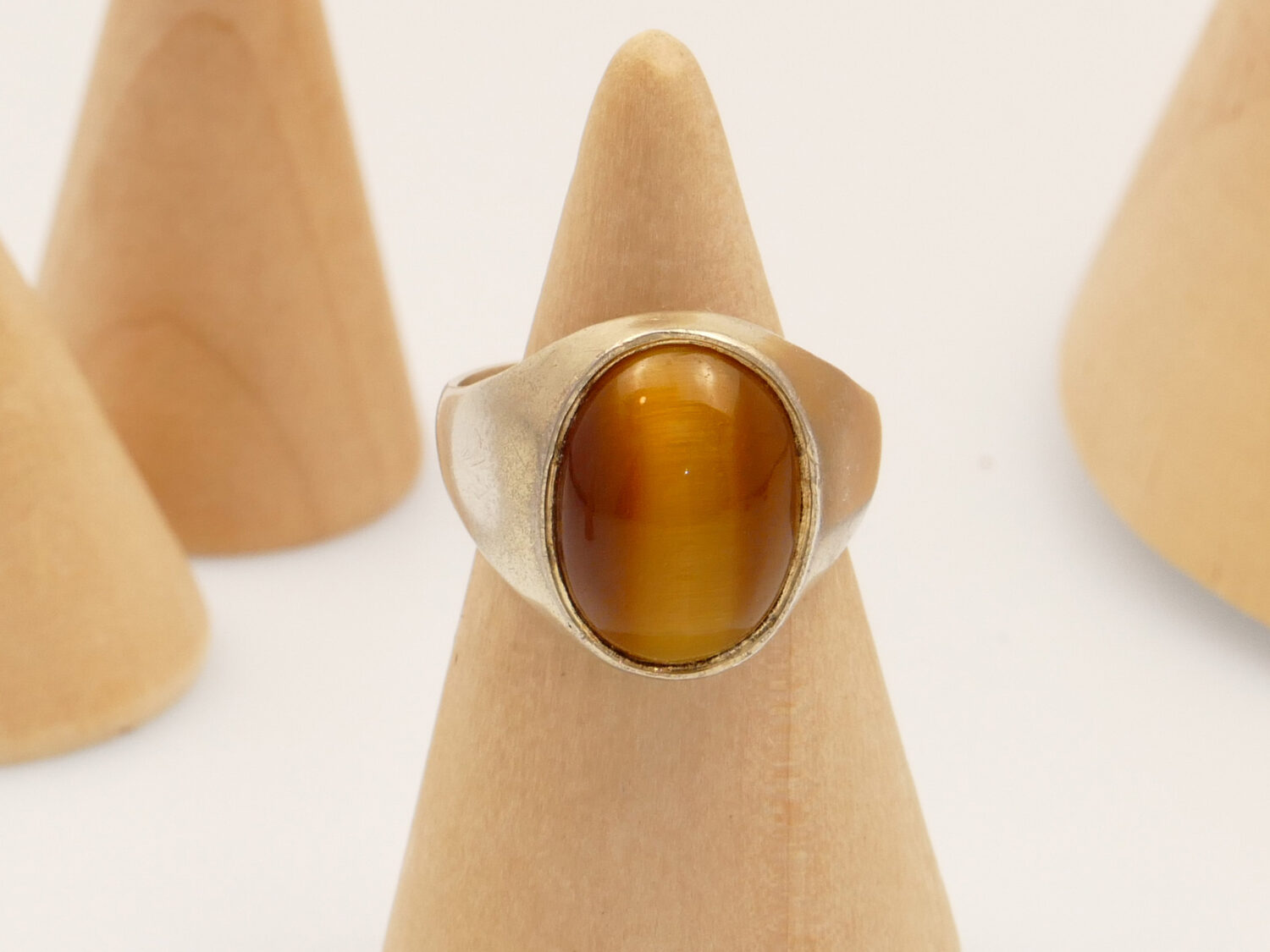 Vintage Tigers Eye Silver Ring Hallmarked 1976 RJC 1