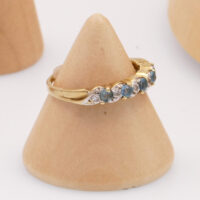 Vintage aqua marine diamond gold ring eternity 7