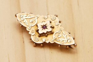 Victorian Gold Ruby Floral Brooch Hallmarked 1902 Sydenham Bros 7
