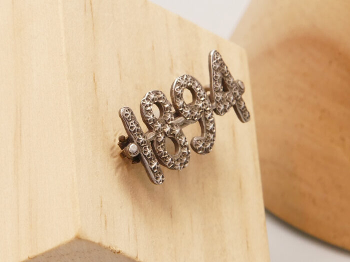 Victorian Silver Brooch 1894 6