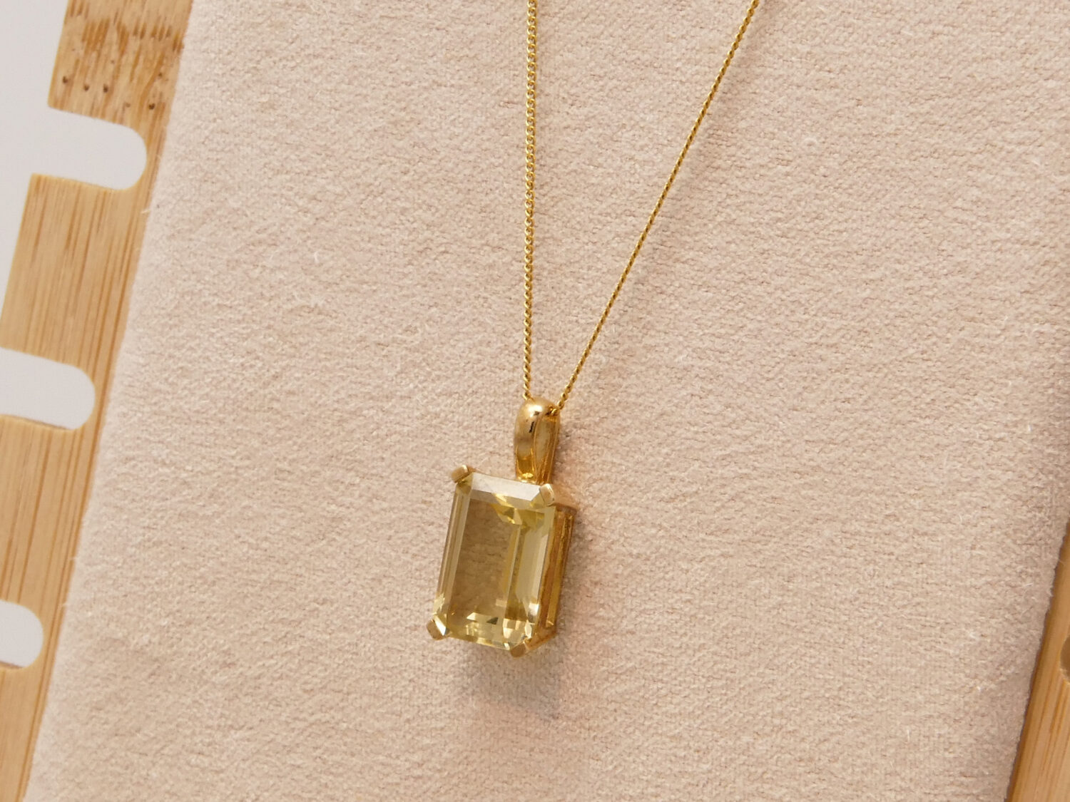 Vintage Citrine Emerald Cut Gold Pendant Necklace 9ct 4