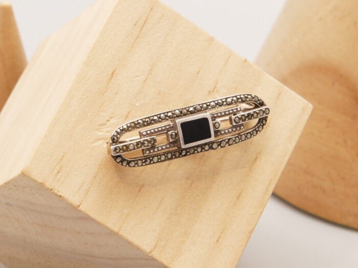 Art Deco Jet Onyx Marcasite Silver Brooch 5