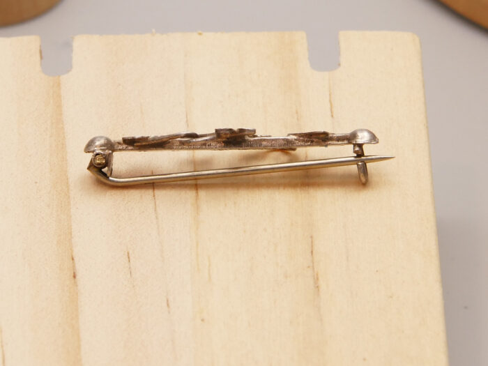 Georgian Silver Floral Bar Brooch V Initial Hallmark 1917 7