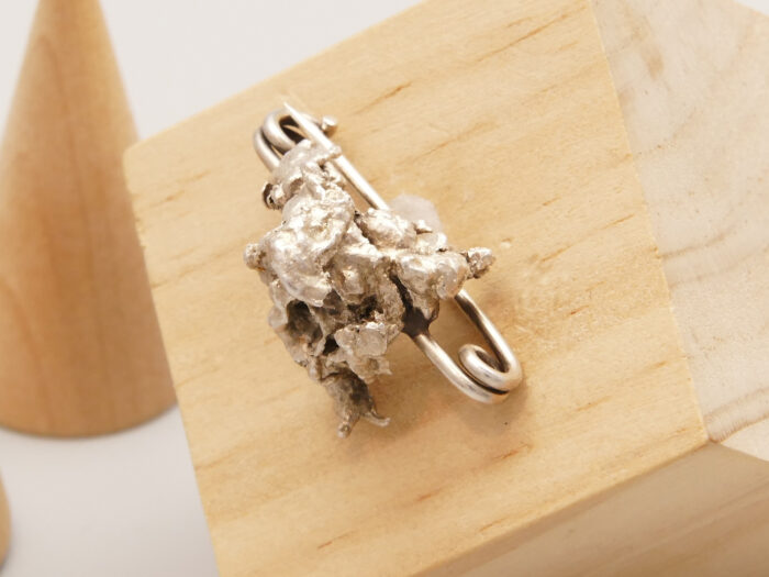 Vintage Brutalist Molten Silver Specimen Brooch 4