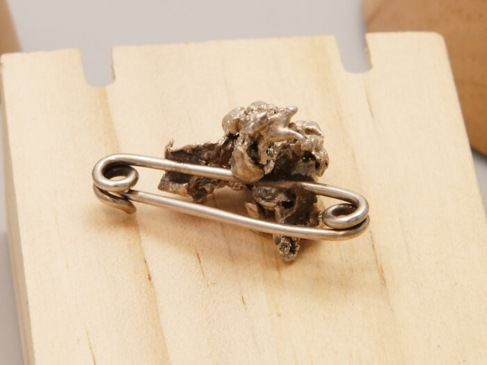 Vintage Brutalist Molten Silver Specimen Brooch 8