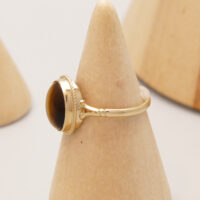 9ct Gold Ring Tigers Eye Oval Cabochon Hallmark 1994 4