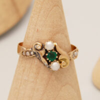 Georgian Early Victorian Biedermeier 18ct gold ring Demantoid Pearl 1830 1