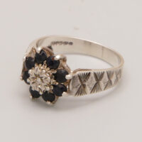 Vintage Blue Sapphire & Diamond Silver Ring 1980 - Daisy Cluster 8