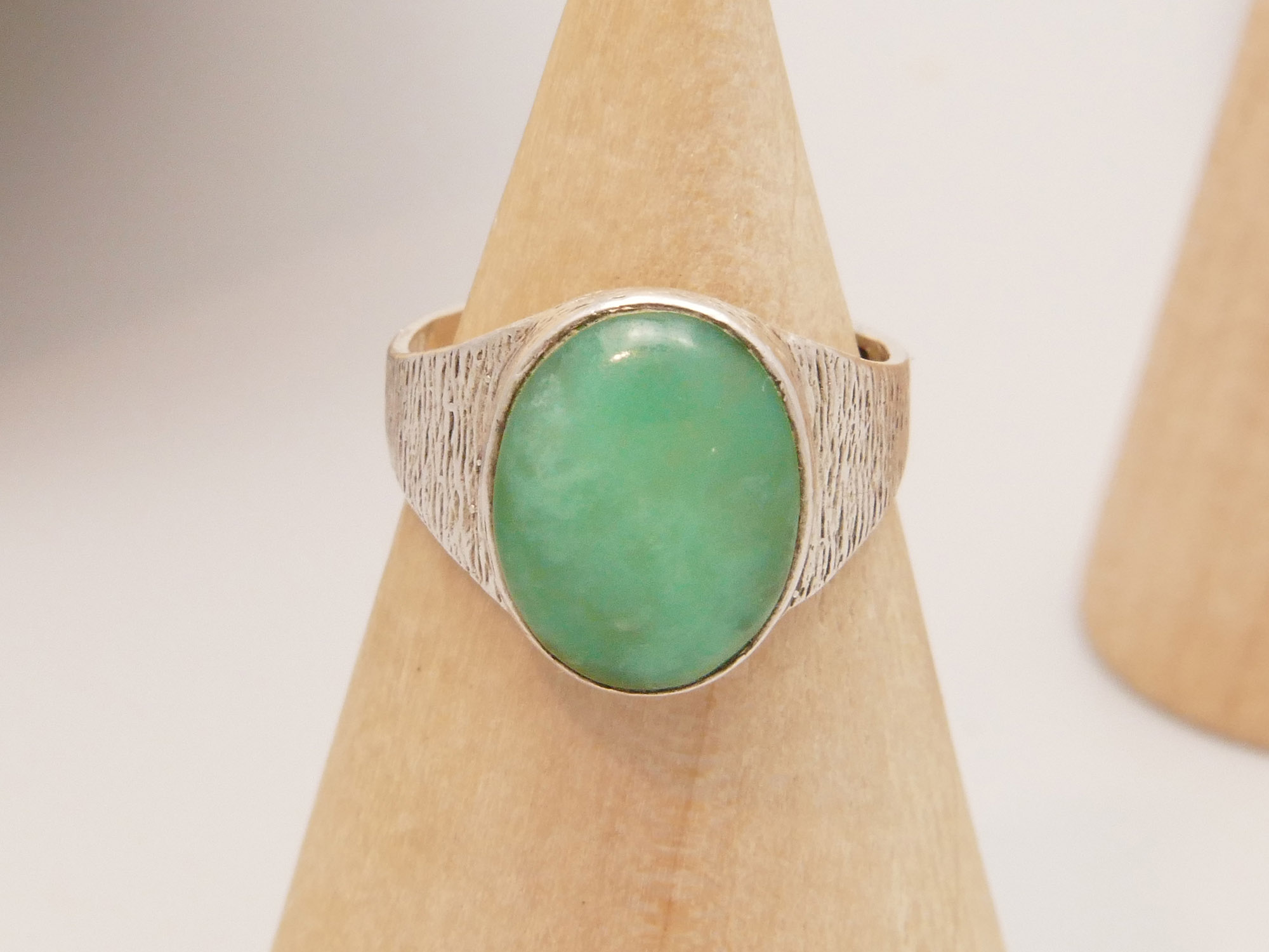 Vintage Green Fluorite Silver Signet Ring with Bark Effect 1976 Paul Bunn 1