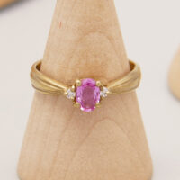 Vintage Pink Sapphire Diamond Ring in 9ct Yellow Gold 1