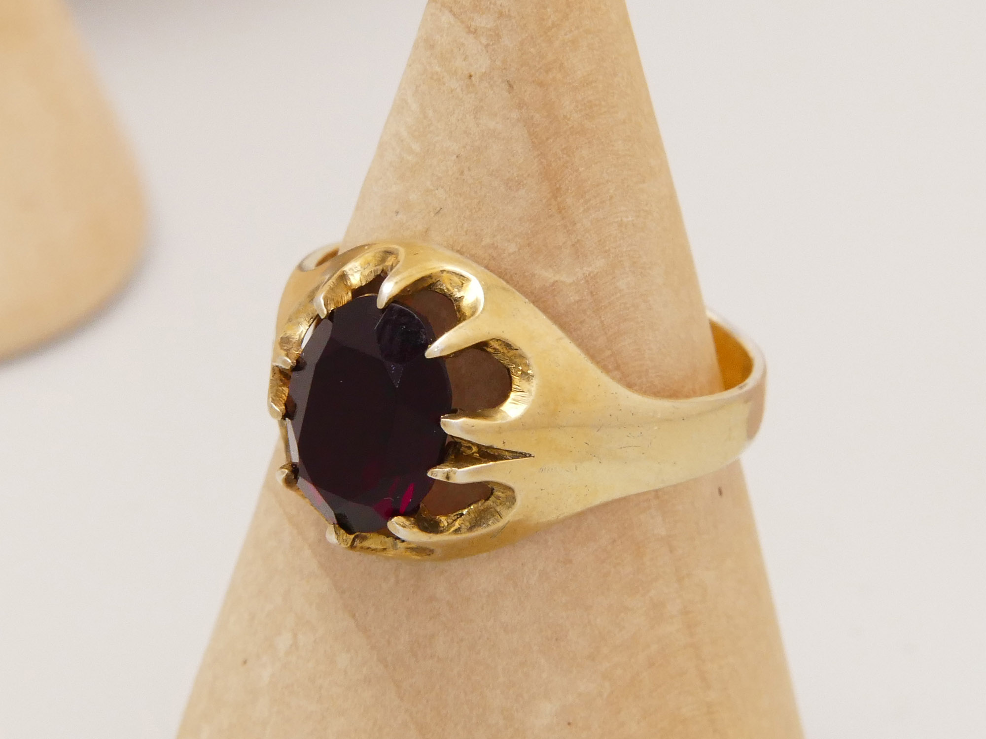 Vintage Red Almandine Garnet Ring in Gold Plated Silver 3