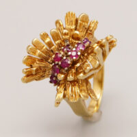 Vintage Ruby Cluster Ring in Yellow 18ct Gold Andrew Grima 1960s 12