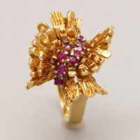 Vintage Ruby Cluster Ring in Yellow 18ct Gold Andrew Grima 1960s 13