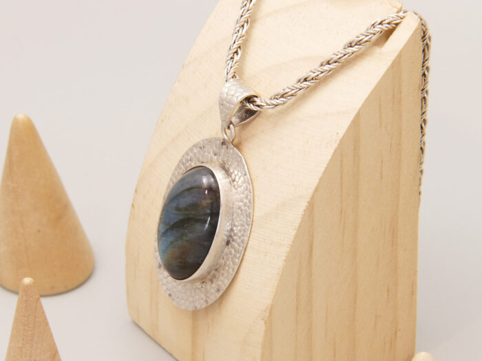 Vintage Labradorite Pendant Necklace in Heavy Sterling Silver + Silver Rope Chain 4
