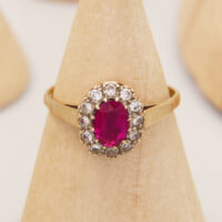 Vintage Red & Clear Spinel Halo Ring in 9ct 9K Yellow Gold 1965 1