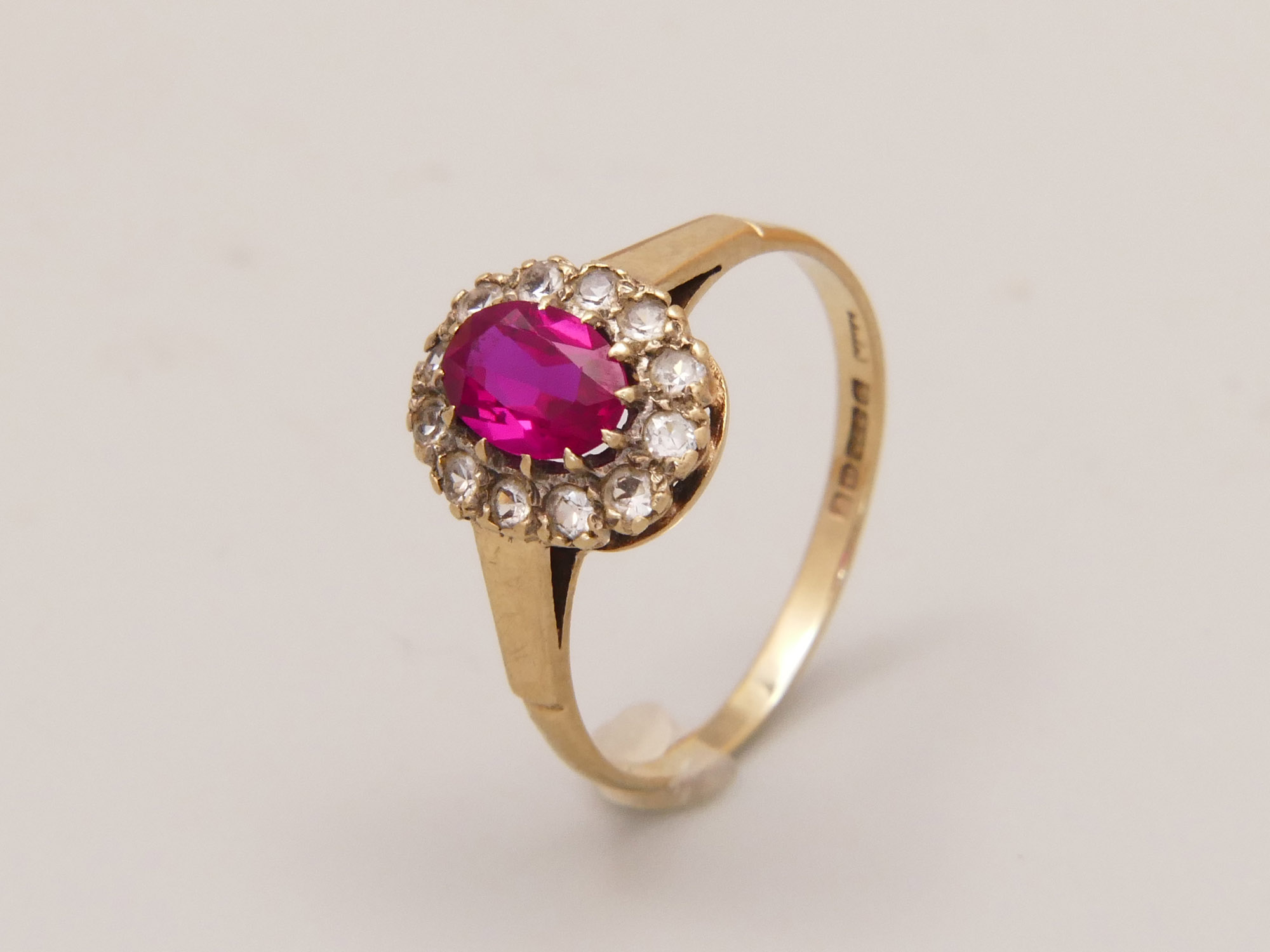 Vintage Red & Clear Spinel Halo Ring in 9ct 9K Yellow Gold 1965 9