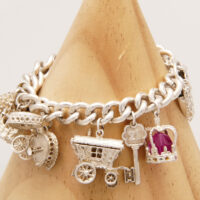 Vintage Heavy Silver Charm Bracelet 1977 – 10 Charms 5