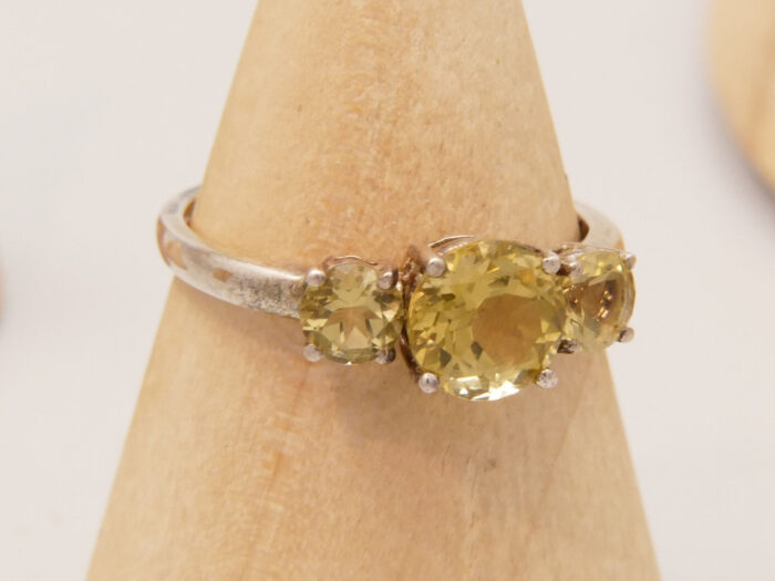 Vintage Peridot Trilogy Ring in Sterling Silver 6