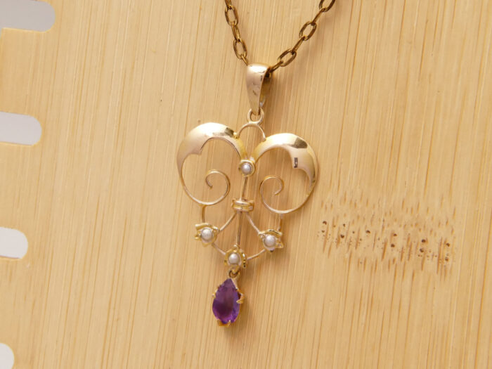 Art Nouveau Lavalier Pendant Amethyst Pearl 9ct Yellow Gold 3