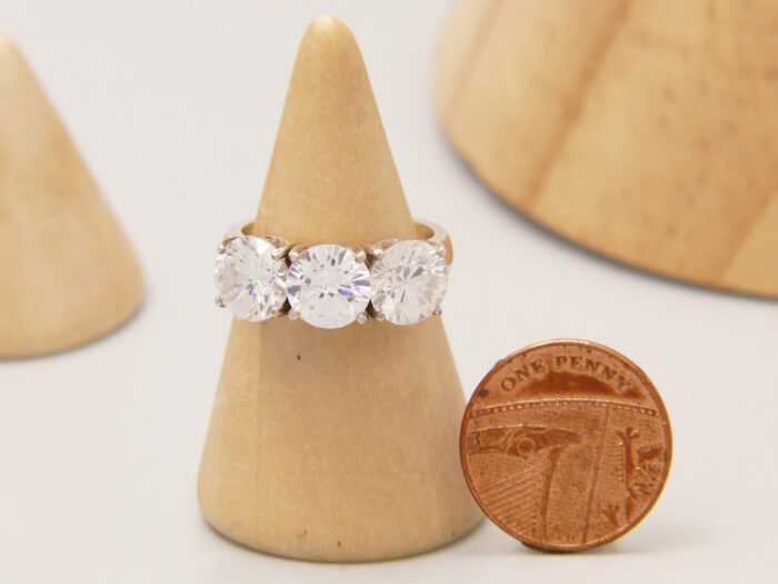 Sterling Silver Cubic Zirconia 3 Stone Travel Ring 2