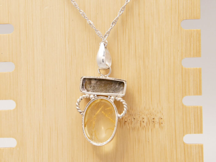 Vintage Italy Mother of Pearl Sterling Silver Pendant 8