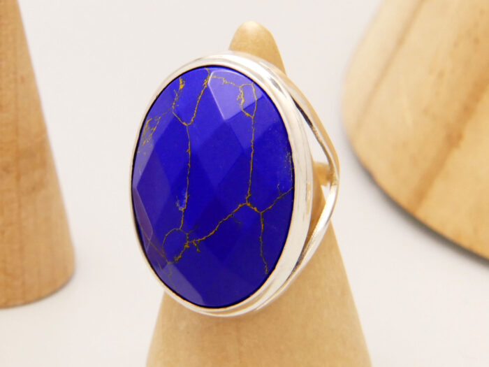 Vintage Large Oval Lapis Lazuli Statement Ring in Sterling Silver 3