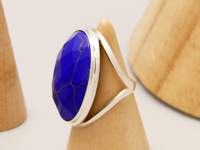 Vintage Large Oval Lapis Lazuli Statement Ring in Sterling Silver 4