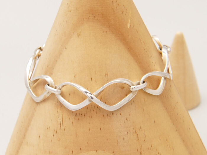 Vintage Sterling Silver Figure of Eight Fancy Link Chain Bracelet 1980s 8