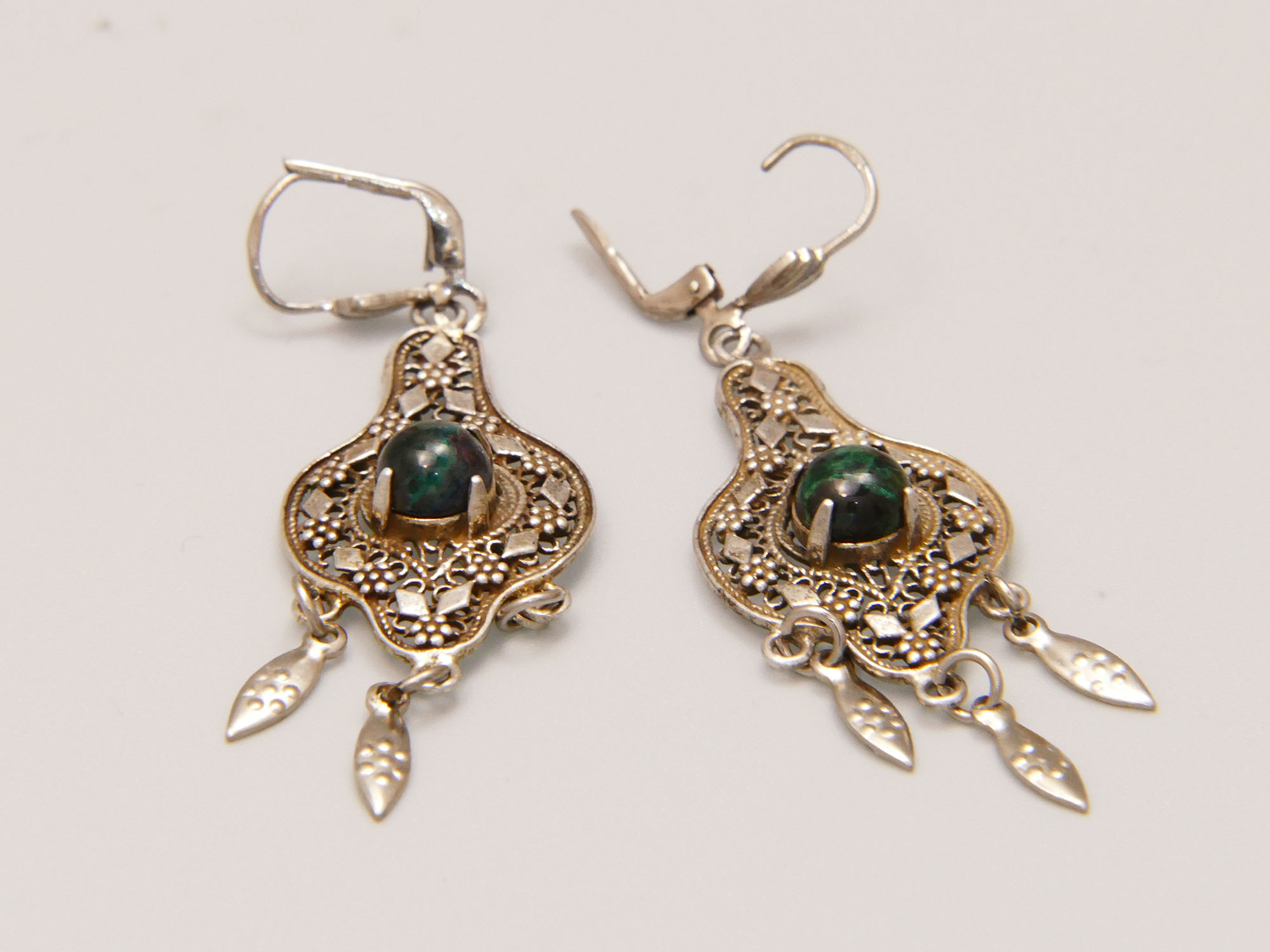 Vintage BoHo Malachite Ornate Fretwork Dangle Earrings in Sterling Silver 1970s 7