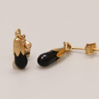 Vintage Onyx Torpedo Drop Earrings in 9ct Yellow Gold Aubergine Egg Plant 8