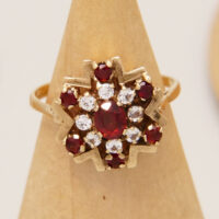 Vintage Ruby White Sapphire & Garnet Cluster 9ct Yellow Gold Ring 1