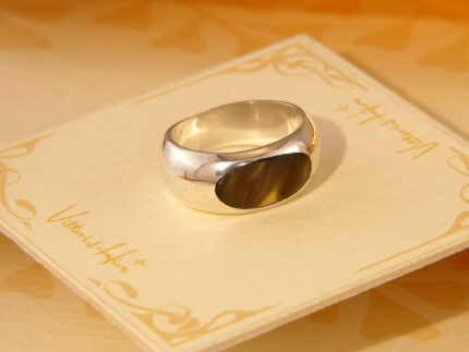 Vintage Domed Thick Silver Band Ring Mother of Pearl Panel 5