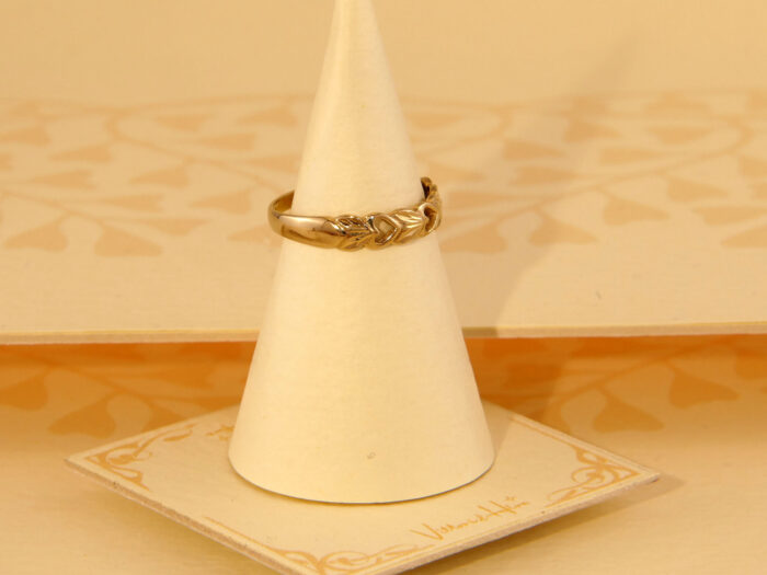 Vintage Friendship Band Ring 9ct Solid Gold Hearts Motif 1991 9