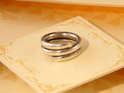 Vintage Modernist Thick Silver Spiral Band Ring 1970s 3