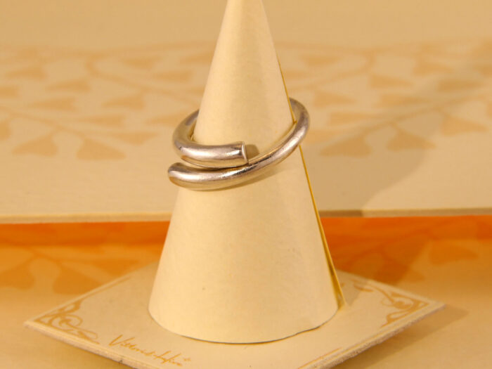 Vintage Modernist Thick Solid 830 Silver Band Ring 1970s 2