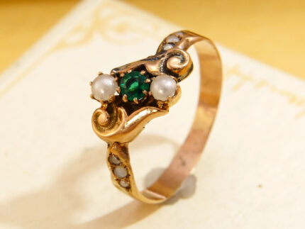 Demantoid Garnet Freshwater Pearl 18K Yellow Gold Ring Early Victorian 6