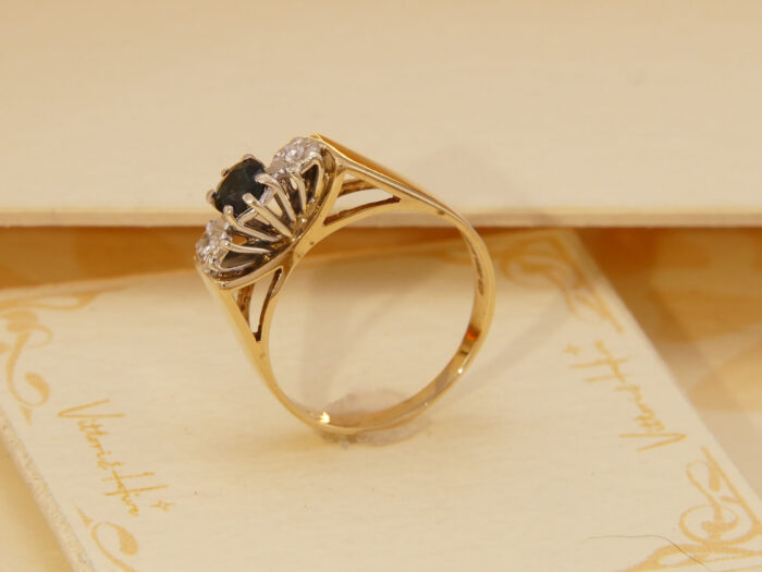 Vintage Sapphire Diamond Yellow Gold Ring with White Gold Star Accent London 1979 8