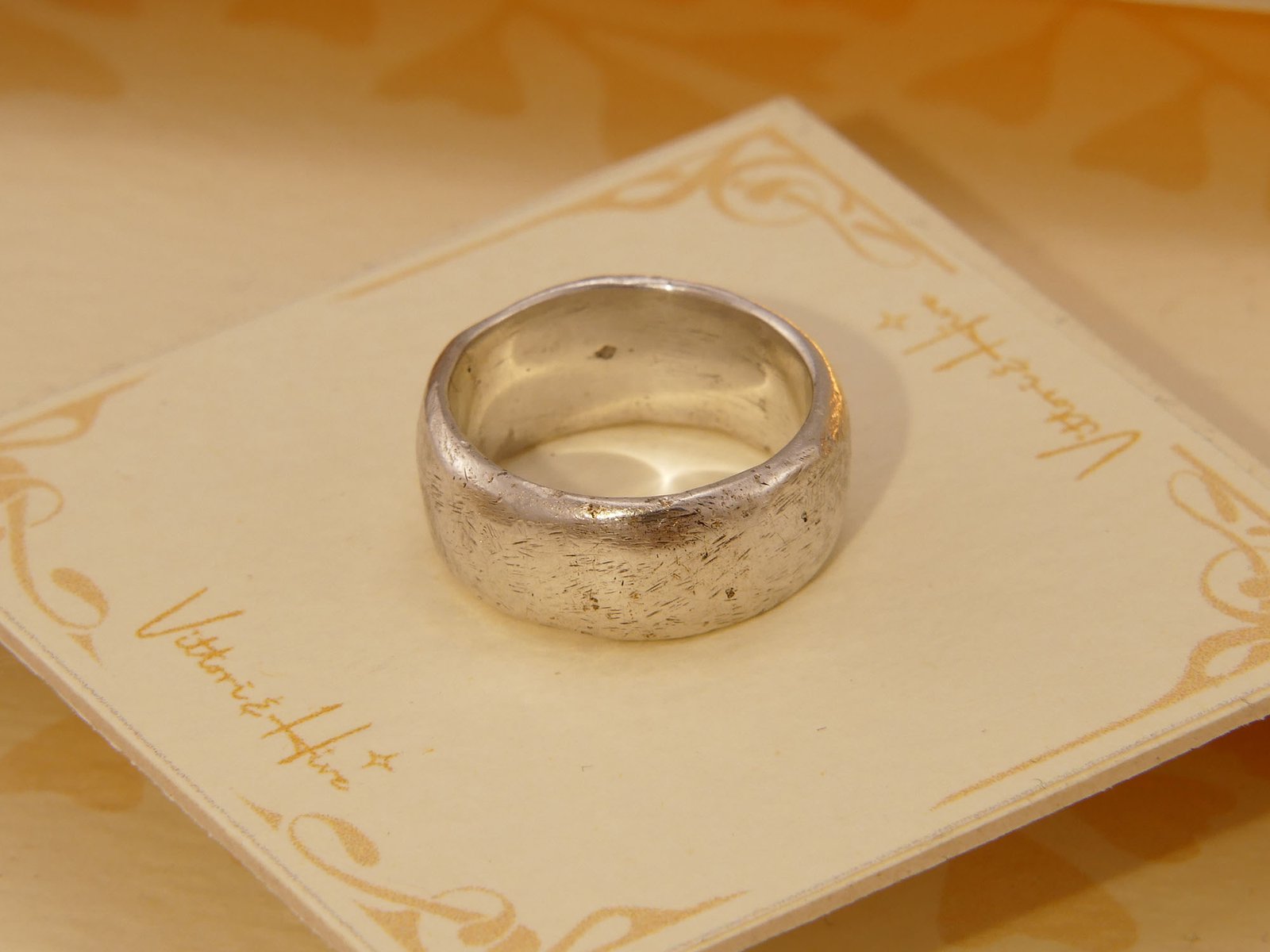 Vintage Thick & Chunky Rustic Silver Band Ring 4
