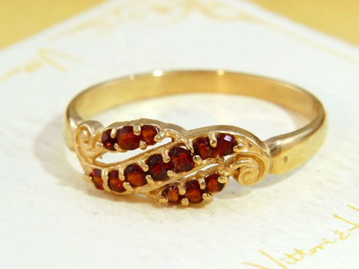 Garnet Spray Cluster Scrolls Band Gold Ring 1